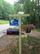 Bass Lake Lodge - road sign