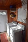 Bass Lake Lodge - Laundry Room