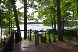 Bass Lake Lodge - Large Deck overlooking Bass Lake
